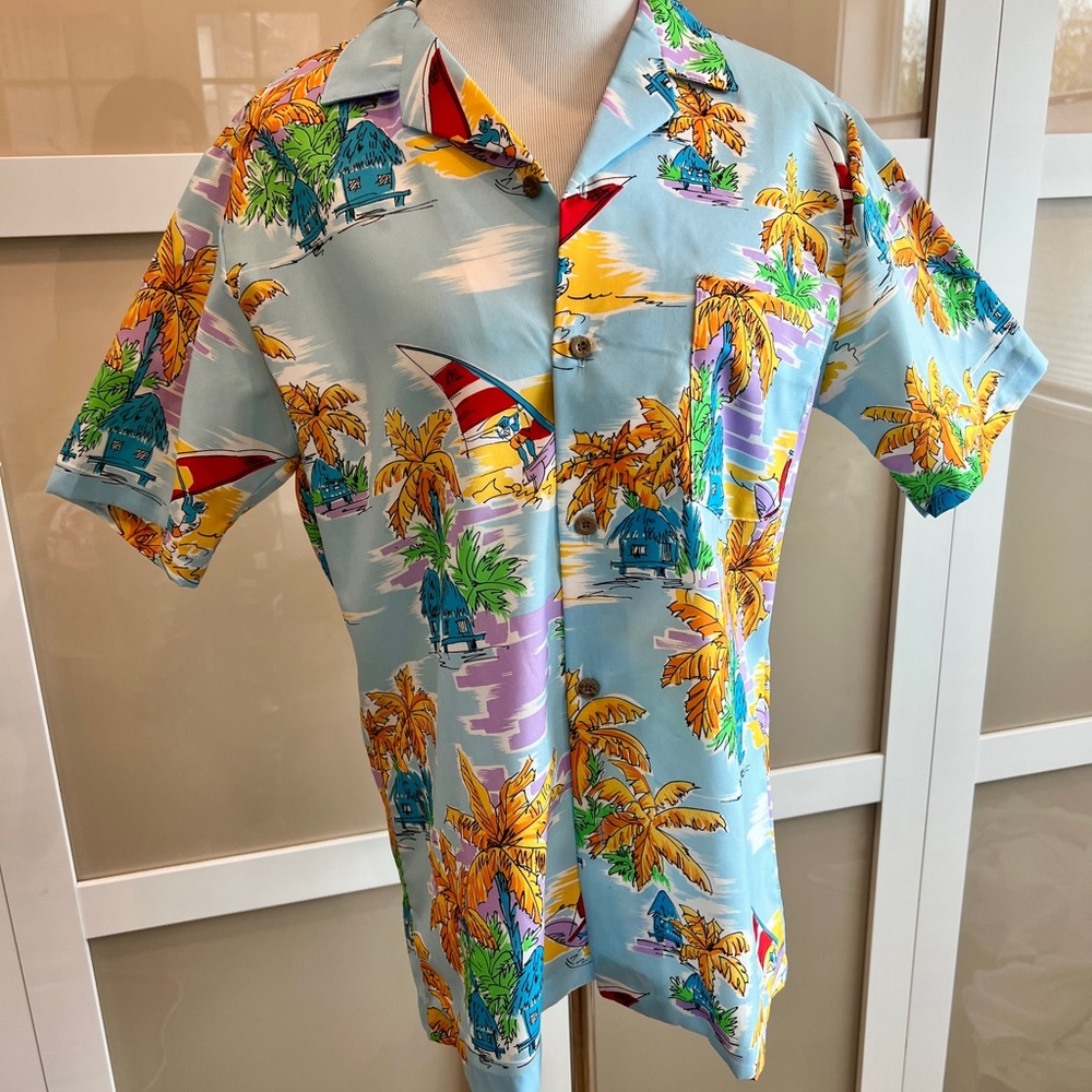 Vintage Islander brand, vibrant Tropical Print Shirt